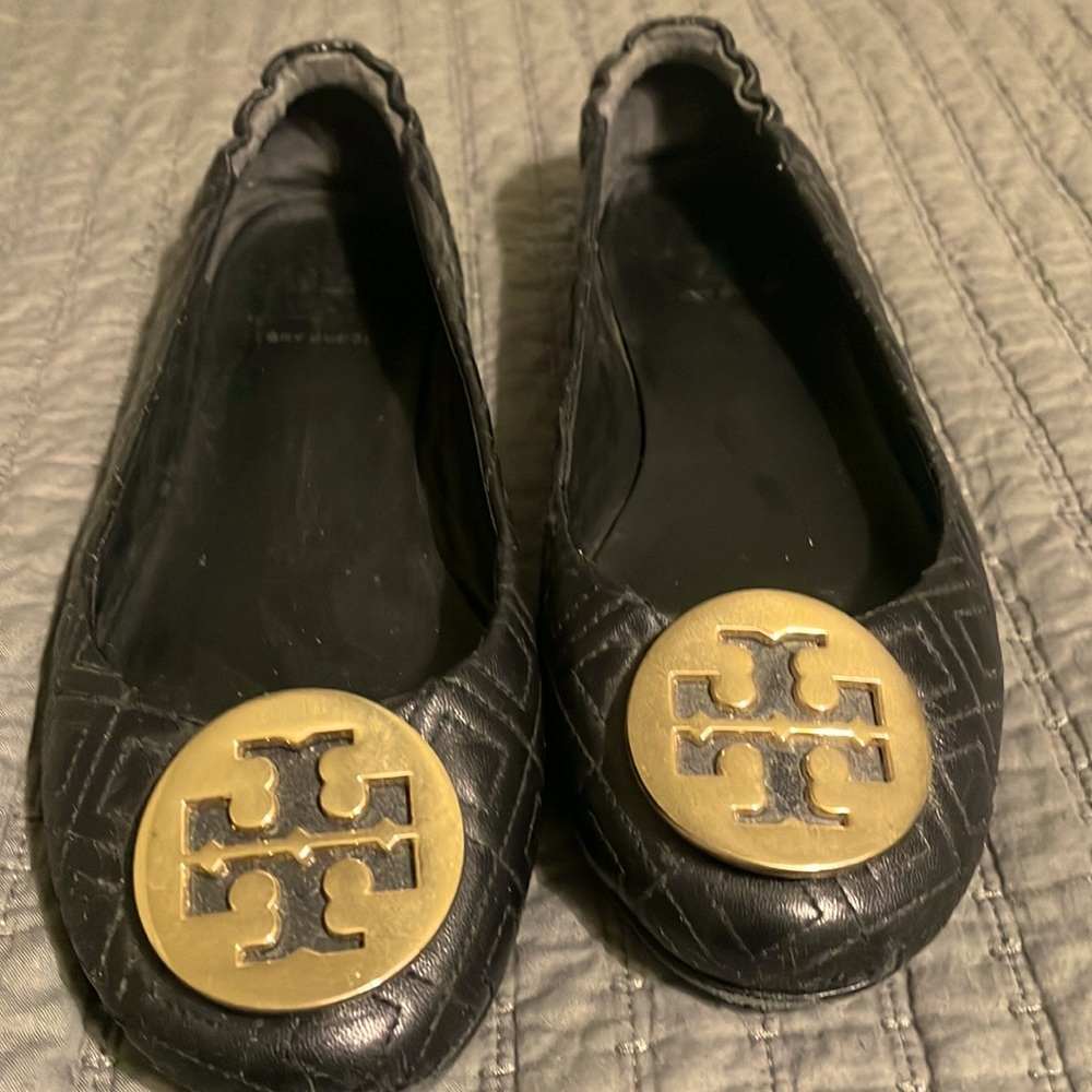 Tory Burch Quilted Flats size 6.5
